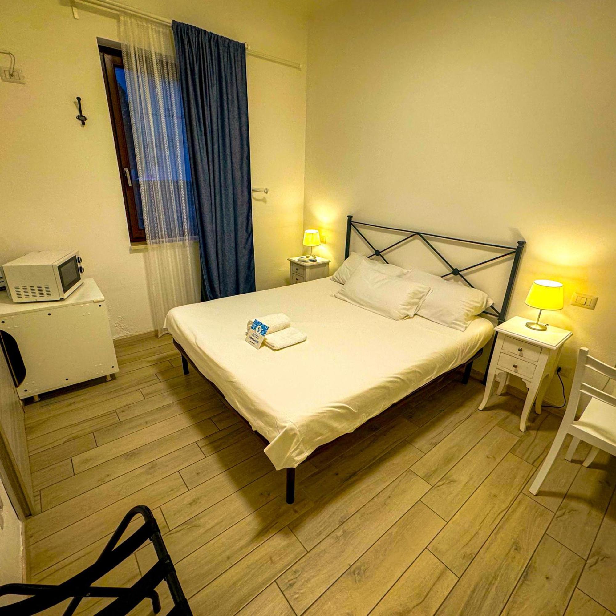 Sg Rooms - Casa Laura Peschiera del Garda Exterior foto